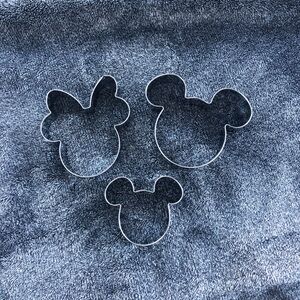Disney Mickey Mouse and Minnie Mouse Cookie cutters